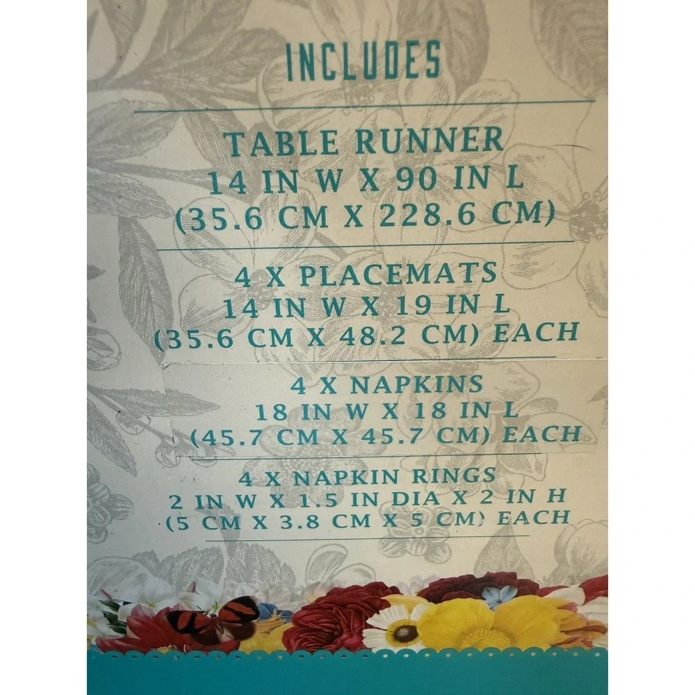Pioneer Woman Chunky Stripe 13 Piece Table Linens